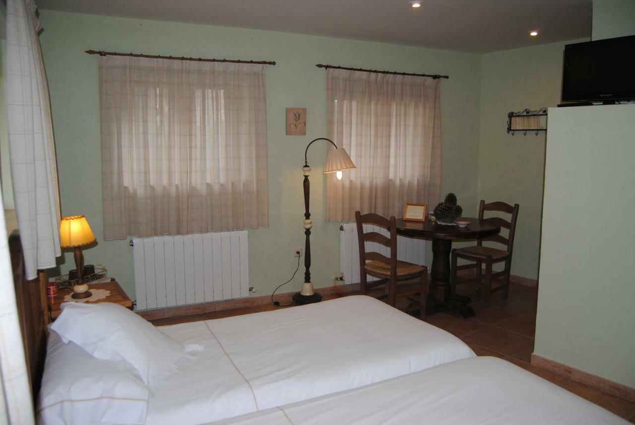 Hotel Rural Los Frutales Cercedilla Exterior photo